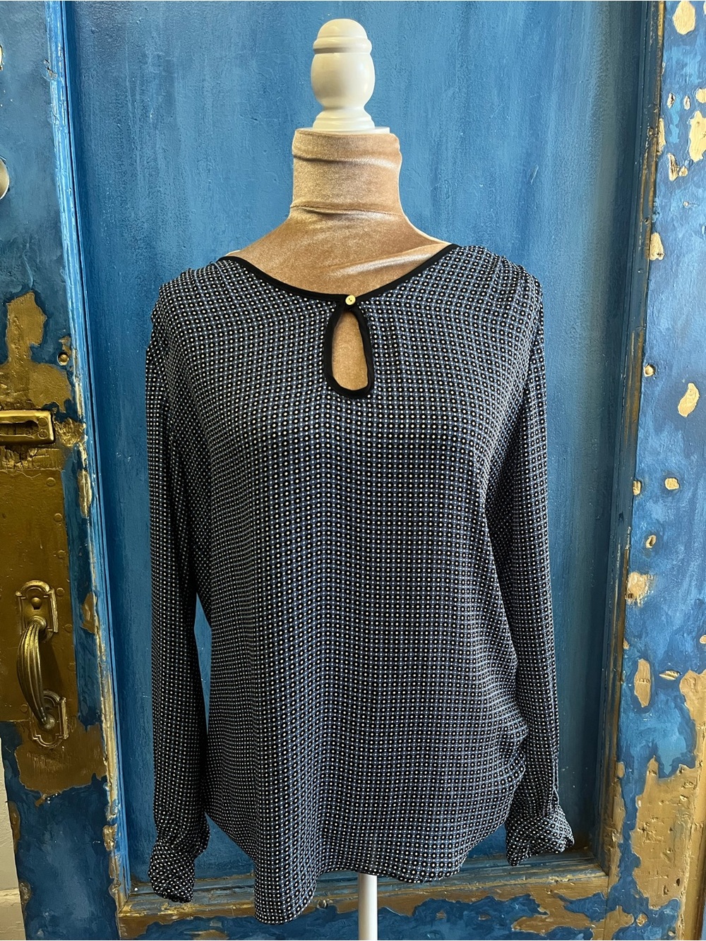 Max Studio Black Micro-Check Keyhole Long Sleeve Top